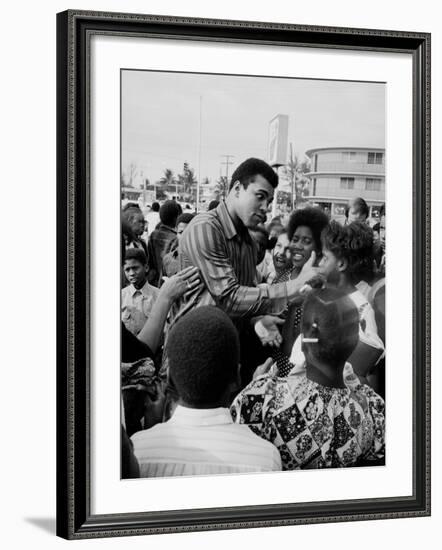 Boxer Muhammad Ali with Fans before Bout with Joe Frazier-John Shearer-Framed Premium Photographic Print