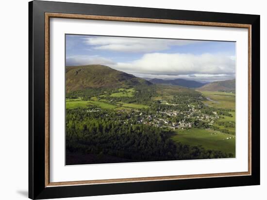 Braemar Village, Scotland, UK-Duncan Shaw-Framed Photographic Print