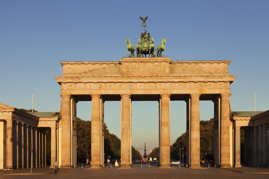 Brandenburg Gate Brandenburger Tor At Sunrise Quadriga Berlin Mitte Berlin Germany Europe Photographic Print Markus Lange Art Com