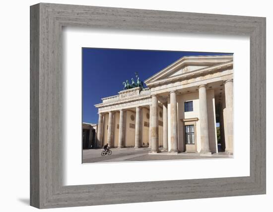 Brandenburg Gate (Brandenburger Tor), Pariser Platz square, Berlin Mitte, Berlin, Germany, Europe-Markus Lange-Framed Photographic Print