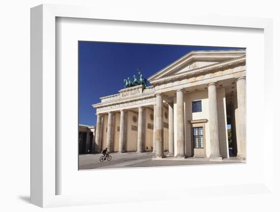 Brandenburg Gate (Brandenburger Tor), Pariser Platz square, Berlin Mitte, Berlin, Germany, Europe-Markus Lange-Framed Photographic Print