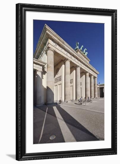 Brandenburg Gate (Brandenburger Tor), Pariser Platz square, Berlin Mitte, Berlin, Germany, Europe-Markus Lange-Framed Photographic Print