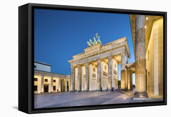 Brandenburg Gate, Pariser Platz, Berlin, Germany-Sabine Lubenow-Framed Premier Image Canvas