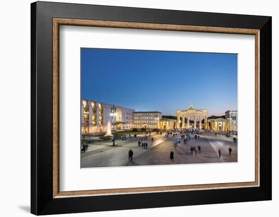 Brandenburg Gate, Pariser Platz, Berlin, Germany-Sabine Lubenow-Framed Photographic Print