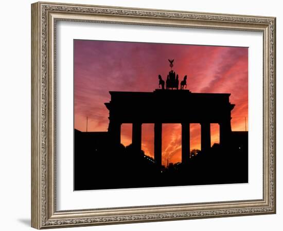 Brandenburg Gate, Unter Den Linden, Berlin, Germany-Dave Bartruff-Framed Photographic Print