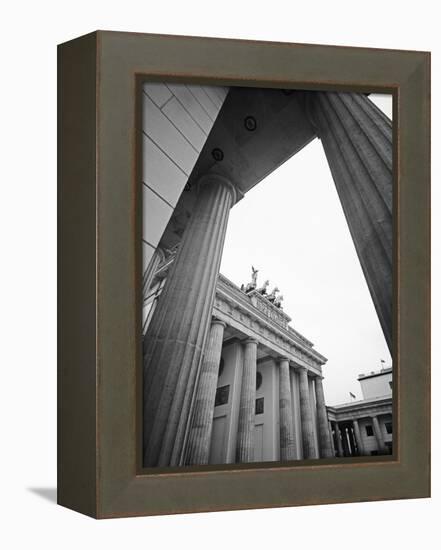 Brandenburg Gate-Murat Taner-Framed Premier Image Canvas