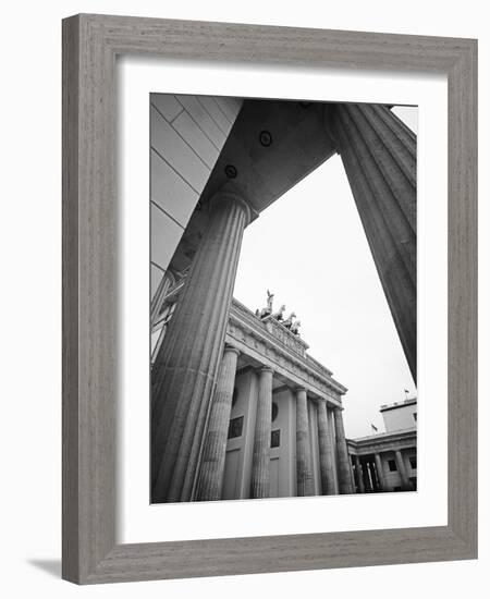 Brandenburg Gate-Murat Taner-Framed Photographic Print