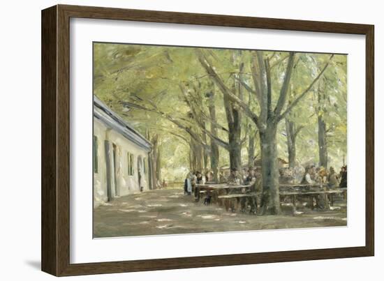 Brasserie de campagne à Brannenbourg (Bavière)-Max Liebermann-Framed Giclee Print