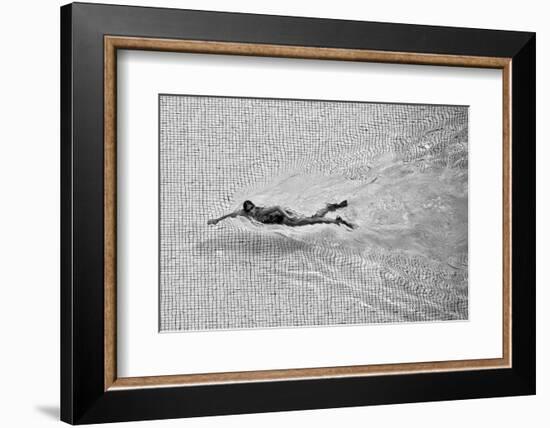 Breaking the Net-C.S.Tjandra-Framed Photographic Print