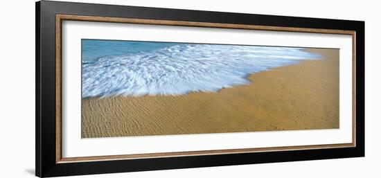 Breaking wave creates feather patterns at Playa La Cachora, Todos Santos, Baja California Sur, M...-null-Framed Photographic Print