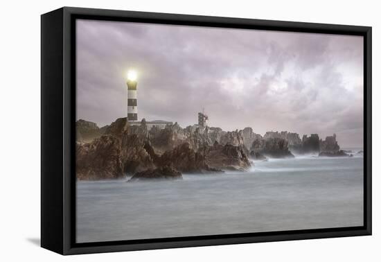 Bretagne, Pointe De Beg Biniglou-Philippe Manguin-Framed Premier Image Canvas