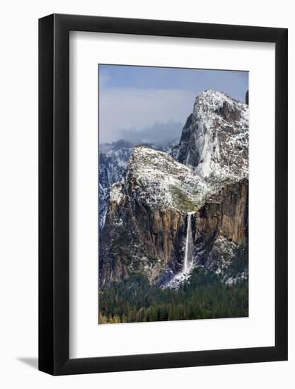 Bridalveil Falls and Cathedral Spires, Yosemite National Park, California-Doug Meek-Framed Photographic Print