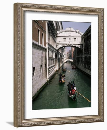 Bridge of Sighs and Gondolas, Venice, Veneto, Italy-Roy Rainford-Framed Photographic Print