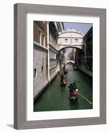 Bridge of Sighs and Gondolas, Venice, Veneto, Italy-Roy Rainford-Framed Photographic Print