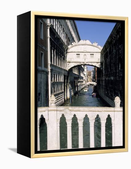 Bridge of Sighs Crossing Rio Del Palazzo, Venice, Veneto, Italy-Sergio Pitamitz-Framed Premier Image Canvas