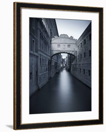 Bridge of Sighs, Doge's Palace, Venice, Italy-Jon Arnold-Framed Photographic Print