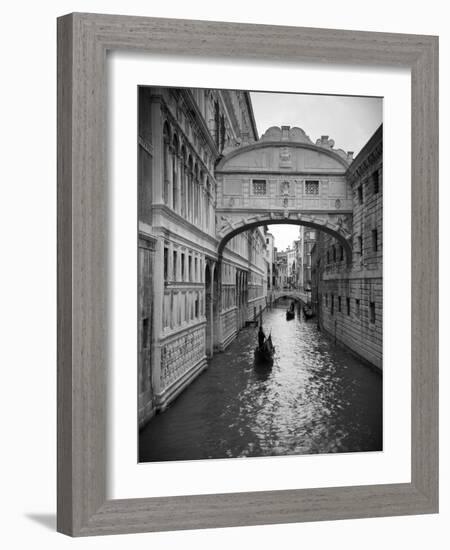 Bridge of Sighs, Doge's Palace, Venice, Italy-Jon Arnold-Framed Photographic Print