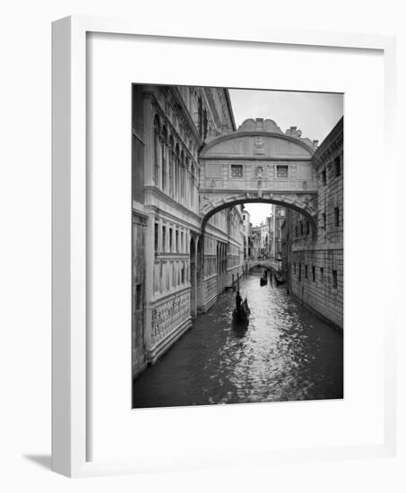 Bridge of Sighs, Doge's Palace, Venice, Italy-Jon Arnold-Framed Photographic Print