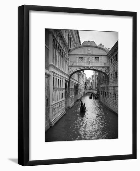 Bridge of Sighs, Doge's Palace, Venice, Italy-Jon Arnold-Framed Premium Photographic Print