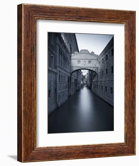 Bridge of Sighs, Doge's Palace, Venice, Italy-Jon Arnold-Framed Photographic Print