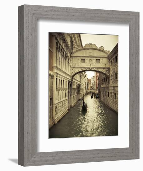 Bridge of Sighs, Doge's Palace, Venice, Italy-Jon Arnold-Framed Photographic Print