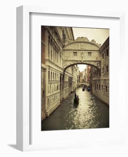 Bridge of Sighs, Doge's Palace, Venice, Italy-Jon Arnold-Framed Photographic Print