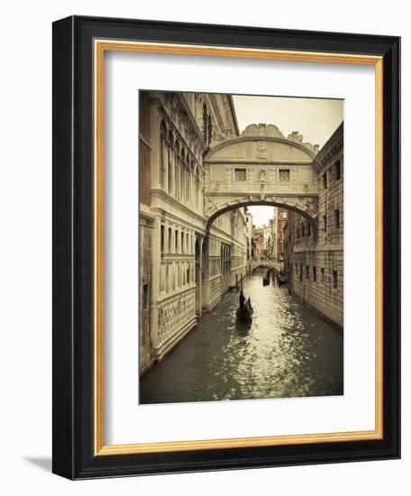 Bridge of Sighs, Doge's Palace, Venice, Italy-Jon Arnold-Framed Photographic Print