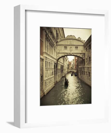 Bridge of Sighs, Doge's Palace, Venice, Italy-Jon Arnold-Framed Photographic Print