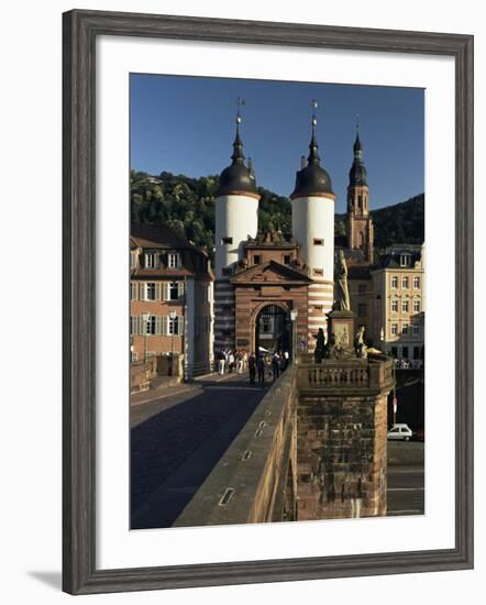 Bridge Over the Neckar River, Heidelburg, Baden Wurttemberg, Germany-Gavin Hellier-Framed Photographic Print