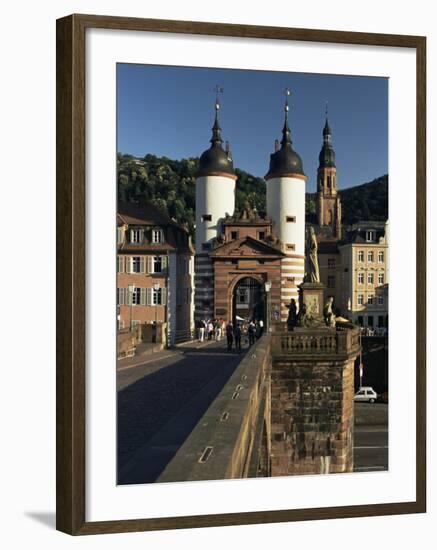 Bridge Over the Neckar River, Heidelburg, Baden Wurttemberg, Germany-Gavin Hellier-Framed Photographic Print