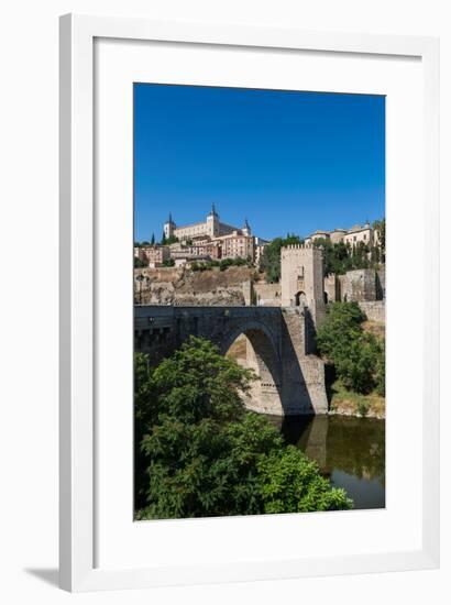 Bridge over the River Tagus with the Alcazar of Toledo Above, Toledo, Castilla La Mancha, Spain-Martin Child-Framed Photographic Print