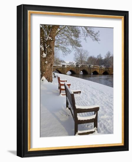 Bridge over the Wye River in Winter, Bakewell, Derbyshire, England, United Kingdom, Europe-Frank Fell-Framed Photographic Print