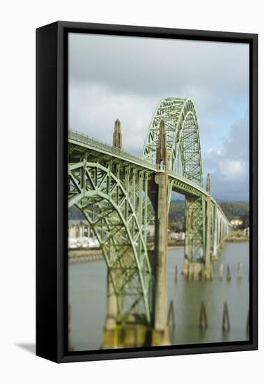 Bridge Over Yaquina Bay. Newport, OR-Justin Bailie-Framed Premier Image Canvas