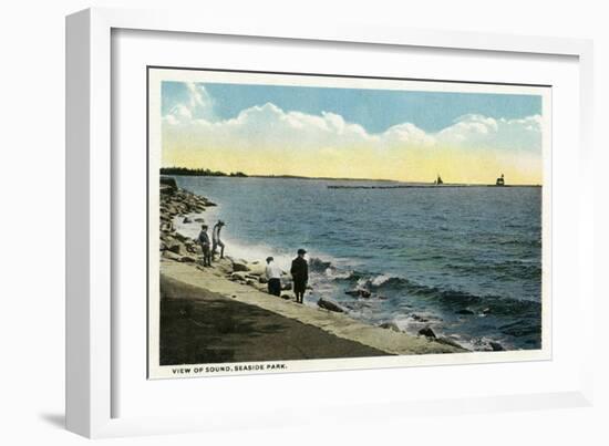 Bridgeport, Connecticut - Seaside Park View of the Sound-Lantern Press-Framed Art Print