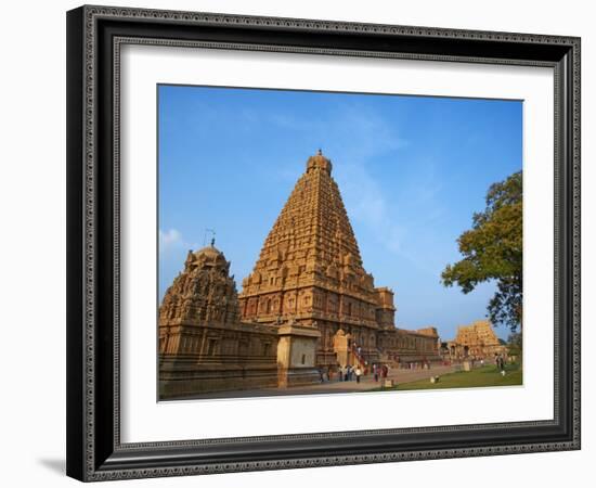 Bridhadishwara Temple, UNESCO World Heritage Site, Thanjavur (Tanjore), Tamil Nadu, India, Asia-Tuul-Framed Photographic Print