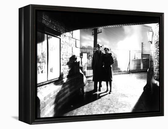 Brief Encounter, Trevor Howard, Celia Johnson, 1945-null-Framed Stretched Canvas