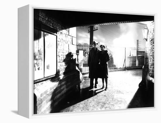 Brief Encounter, Trevor Howard, Celia Johnson, 1945-null-Framed Stretched Canvas