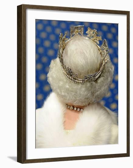 Britain's Queen Elizabeth Leaves the Houses of Parliament in London-null-Framed Photographic Print