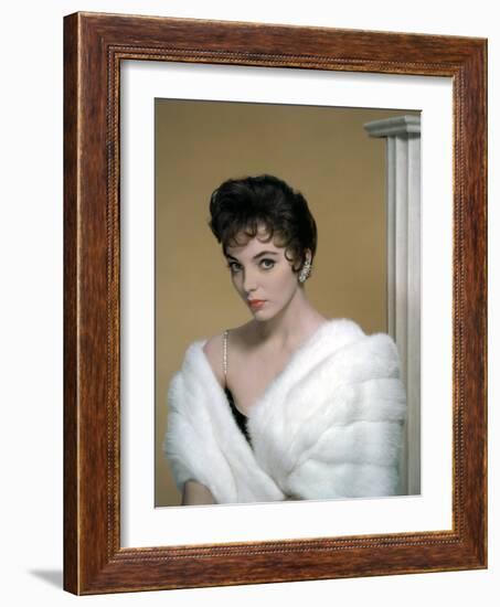 British actress Joan Collins in the 50's (photo)-null-Framed Photo