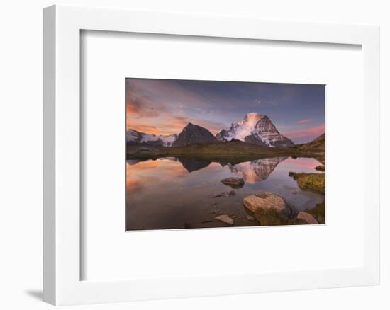 British Columbia. Sunrise over Mount Robson, highest mountain in the Canadian Rockies-Alan Majchrowicz-Framed Photographic Print