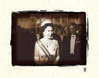 God Save the Queen-British Pathe -Framed Premium Giclee Print