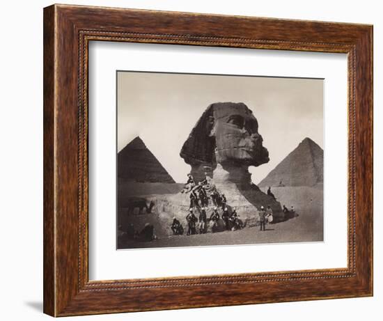 British Soldiers at the Sphinx-Bettmann-Framed Photographic Print