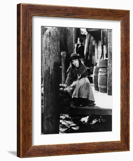 Broken Blossoms, Lillian Gish, 1919-null-Framed Photo