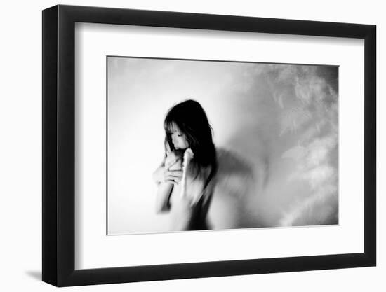 Broken Wing-Keisuke Ikeda @-Framed Photographic Print