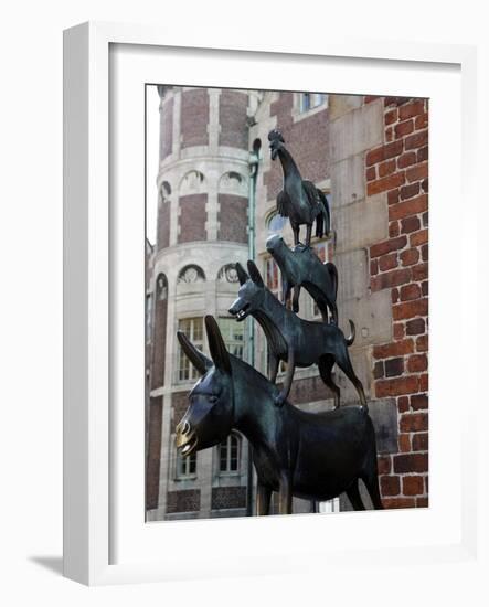 Bronze Statue of Town Musicians of Bremen, Bremen, Germany, Europe-Hans Peter Merten-Framed Photographic Print