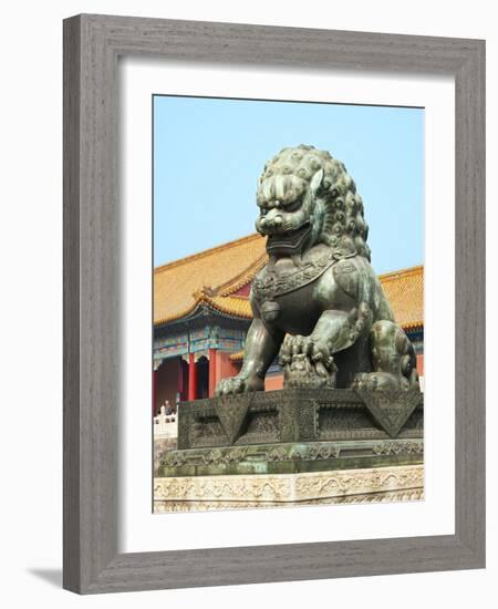 Bronzed Lion Guards Gate of Heavenly Purity, Forbidden City, UNESCO Site, Beijing, China, Asia-Kimberly Walker-Framed Photographic Print