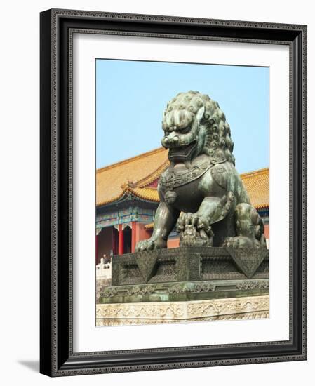 Bronzed Lion Guards Gate of Heavenly Purity, Forbidden City, UNESCO Site, Beijing, China, Asia-Kimberly Walker-Framed Photographic Print