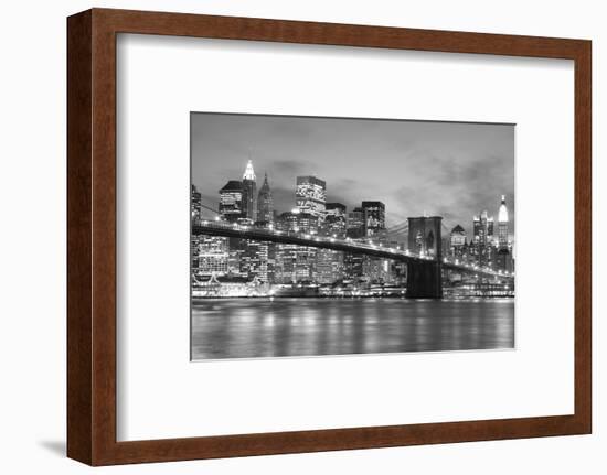 Brooklyn Bridge and Manhattan Skyline at Night, New York City-Zigi-Framed Photographic Print