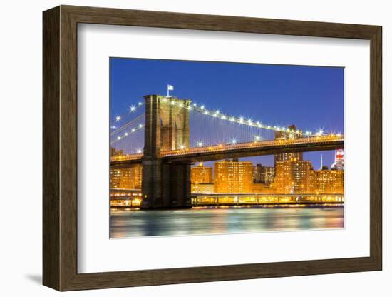 Brooklyn Bridge at Dusk, New York City-vichie81-Framed Photographic Print