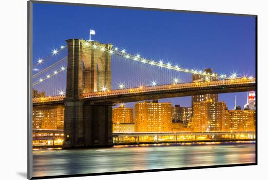 Brooklyn Bridge at Dusk, New York City-vichie81-Mounted Photographic Print